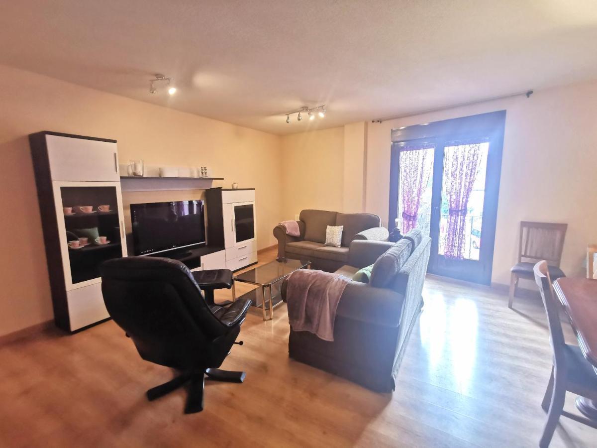 Riaza Vacacional - Apartamento En El Centro Eksteriør billede