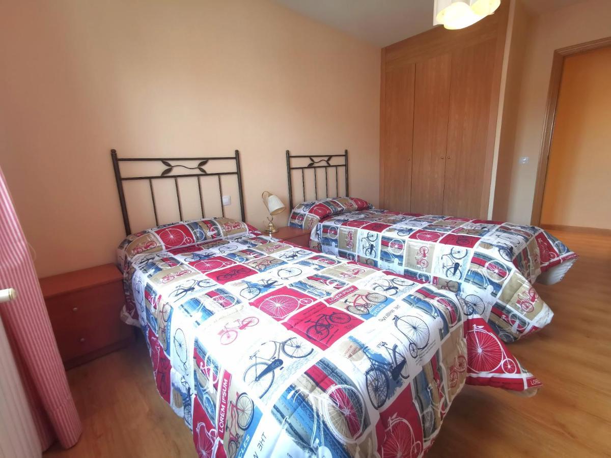Riaza Vacacional - Apartamento En El Centro Eksteriør billede
